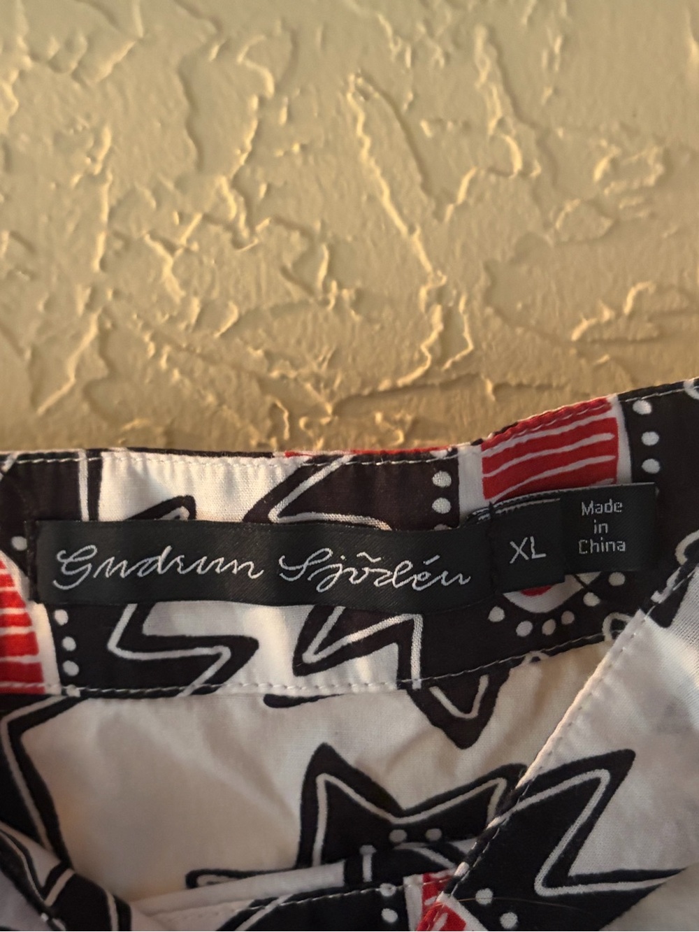 Gudrun Sjöden - White Maxi Dress with Black and Red Floral Stars - Picture 2 of 2